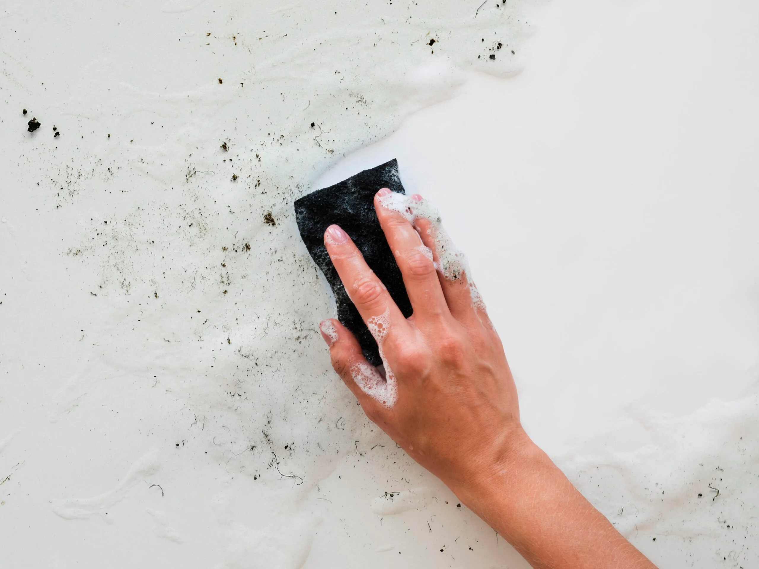 Removing ceiling water stains